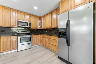 154 Seville G, Delray Beach, FL 33446 - Photo 14