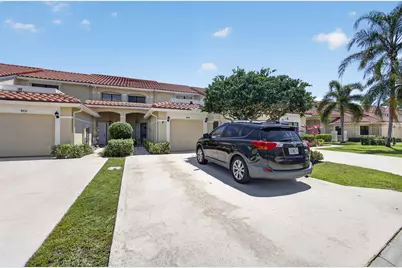 906 N Windermere Way, Palm Beach Gardens, FL 33418 - Photo 4