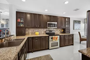 906 Windermere Way, Palm Beach Gardens, FL 33418 - Photo 20
