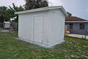 3391 Avenue S, Riviera Beach, FL 33404 - Photo 2