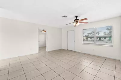 4807 Gulfstream Road, Lake Worth, FL 33461 - Photo 4