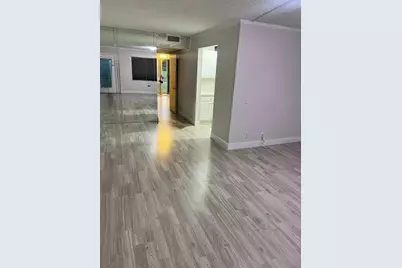 300 SW 134th Way #203e, Pembroke Pines, FL 33027 - Photo 2