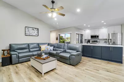 1228 NW Sun Terrace Circle #D, Port Saint Lucie, FL 34986 - Photo 8