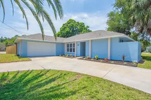 405 12th Ave, Vero Beach, FL 32962 - Photo 2