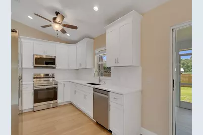 405 12th Avenue, Vero Beach, FL 32962 - Photo 12