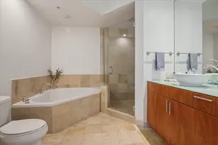 315 NE 3rd Ave, Fort Lauderdale, FL 33301 - Photo 10
