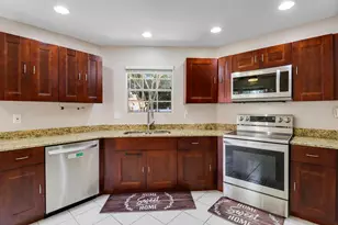 1437 Dandelion Ln, West Palm Beach, FL 33415 - Photo 10