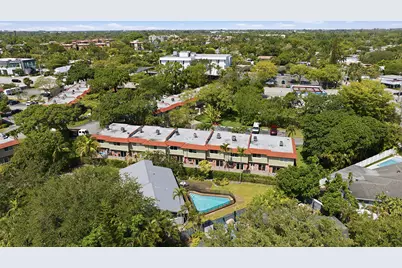 67 NE 20th Court #6h, Wilton Manors, FL 33305 - Photo 4