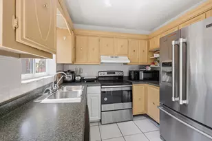 67 NE 20th Ct, Wilton Manors, FL 33305 - Photo 14