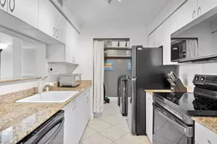 19601 E Country Club Dr, Aventura, FL 33180 - Photo 4