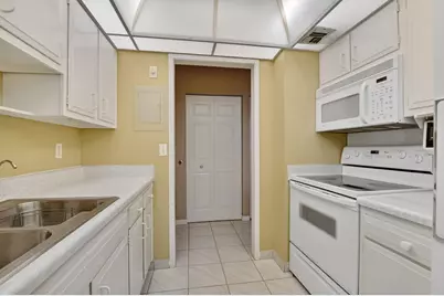 2121 N Ocean Boulevard #705w, Boca Raton, FL 33431 - Photo 16