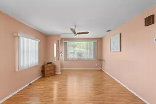 264 NE Cameo Way, Jensen Beach, FL 34957 - Photo 18