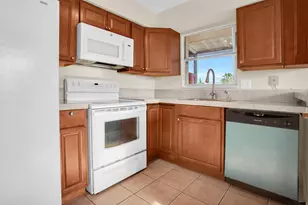 1100 SE 4th Ave, Deerfield Beach, FL 33441 - Photo 12
