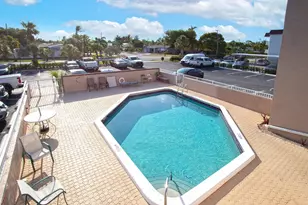 1100 SE 4th Ave, Deerfield Beach, FL 33441 - Photo 6