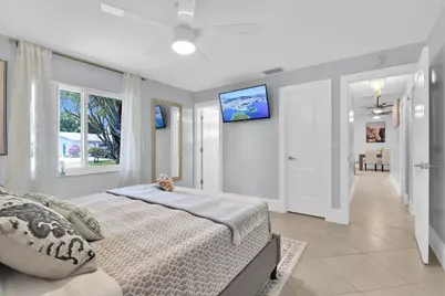 432 SW Natura Avenue, Deerfield Beach, FL 33441 - Photo 18