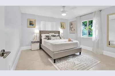 432 SW Natura Avenue, Deerfield Beach, FL 33441 - Photo 20