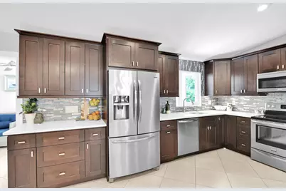 432 SW Natura Avenue, Deerfield Beach, FL 33441 - Photo 12