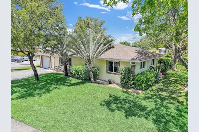 432 SW Natura Avenue, Deerfield Beach, FL 33441 - Photo 1