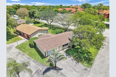 432 SW Natura Avenue, Deerfield Beach, FL 33441 - Photo 42