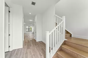 911 SW Newfield Ave, Palm City, FL 34990 - Photo 2