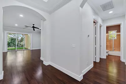 12077 Aviles Circle, Palm Beach Gardens, FL 33418 - Photo 10