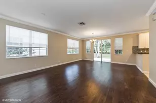 623 Castle Dr, Palm Beach Gardens, FL 33410 - Photo 2