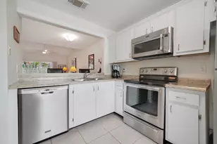 215 Palmetto Ct, Jupiter, FL 33458 - Photo 10