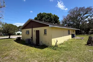 1709 N 22nd St, Fort Pierce, FL 34950 - Photo 20