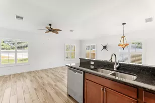 1649 SW Hampshire Ln, Port Saint Lucie, FL 34953 - Photo 12