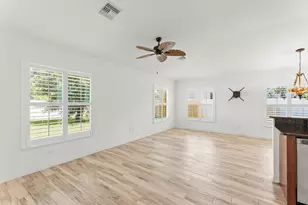 1649 SW Hampshire Ln, Port Saint Lucie, FL 34953 - Photo 10