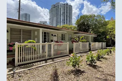 17 NE 9th Avenue #2, Fort Lauderdale, FL 33301 - Photo 1