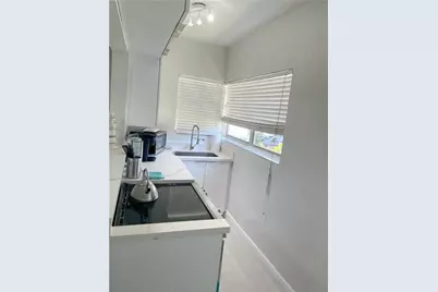 17 NE 9th Avenue #2, Fort Lauderdale, FL 33301 - Photo 2
