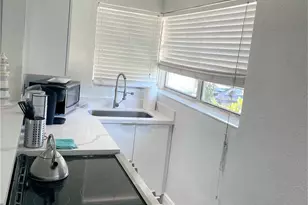 17 NE 9th Ave, Fort Lauderdale, FL 33301 - Photo 4