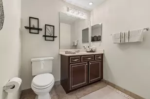 834 Madison Ct, Palm Beach Gardens, FL 33410 - Photo 12