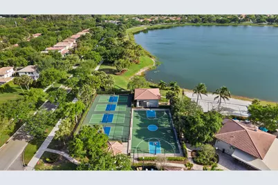 834 Madison Court, Palm Beach Gardens, FL 33410 - Photo 36