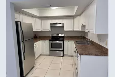 2519 Griffin Square, West Palm Beach, FL 33406 - Photo 1