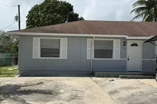 2519 Griffin Square, West Palm Beach, FL 33406 - Photo 12