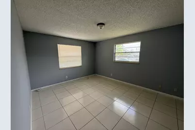 2519 Griffin Square, West Palm Beach, FL 33406 - Photo 4