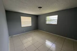 2519 Griffin Square, West Palm Beach, FL 33406 - Photo 4