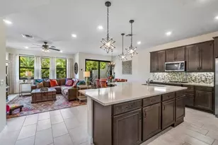 8301 Catria Ln, Lake Worth, FL 33467 - Photo 6