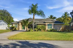 1569 NE Amy Ave, Jensen Beach, FL 34957 - Photo 2