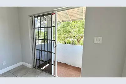 1025 SW 2nd Court #5, Fort Lauderdale, FL 33312 - Photo 6