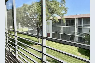 251 Brighton F, Boca Raton, FL 33434 - Photo 10