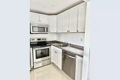 251 Brighton F, Boca Raton, FL 33434 - Photo 2