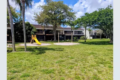 6651 Racquet Club Drive, Lauderhill, FL 33319 - Photo 24