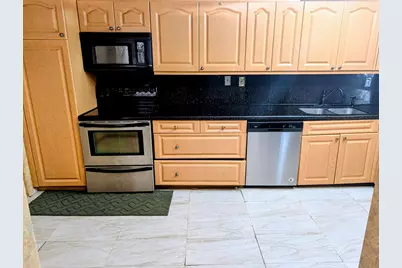 6651 Racquet Club Drive, Lauderhill, FL 33319 - Photo 4