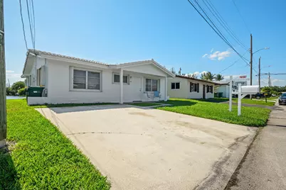 5205 NW 28th Avenue, Tamarac, FL 33309 - Photo 2