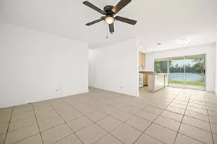 5205 NW 28th Ave, Tamarac, FL 33309 - Photo 6