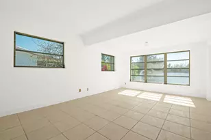 5205 NW 28th Ave, Tamarac, FL 33309 - Photo 12