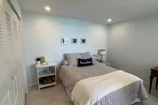 5420 N Ocean Dr, Singer Island, FL 33404 - Photo 22